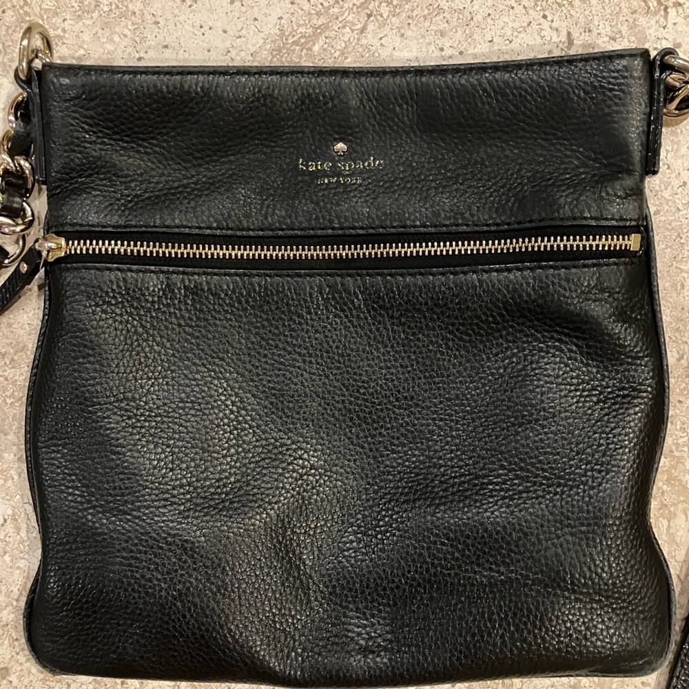Kate Spade Cobble Hill Ellen Black Leather Adjustable Crossbody Purse Bag - Picture 2 of 15